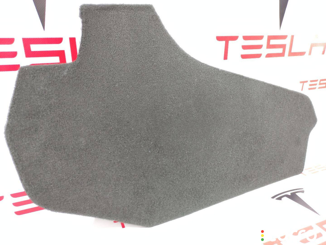 1493061-00-S Накладка центральной консоли Tesla Model Y 2020г. - фото №1