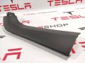 1009235-00-I Накладка крышки багажника Tesla Model S 2018г. - фото №3