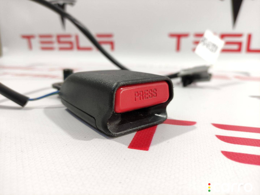 1005269-00-B, 1018791-00-A Замок ремня безопасности задний Tesla Model S 2018г. - фото №2