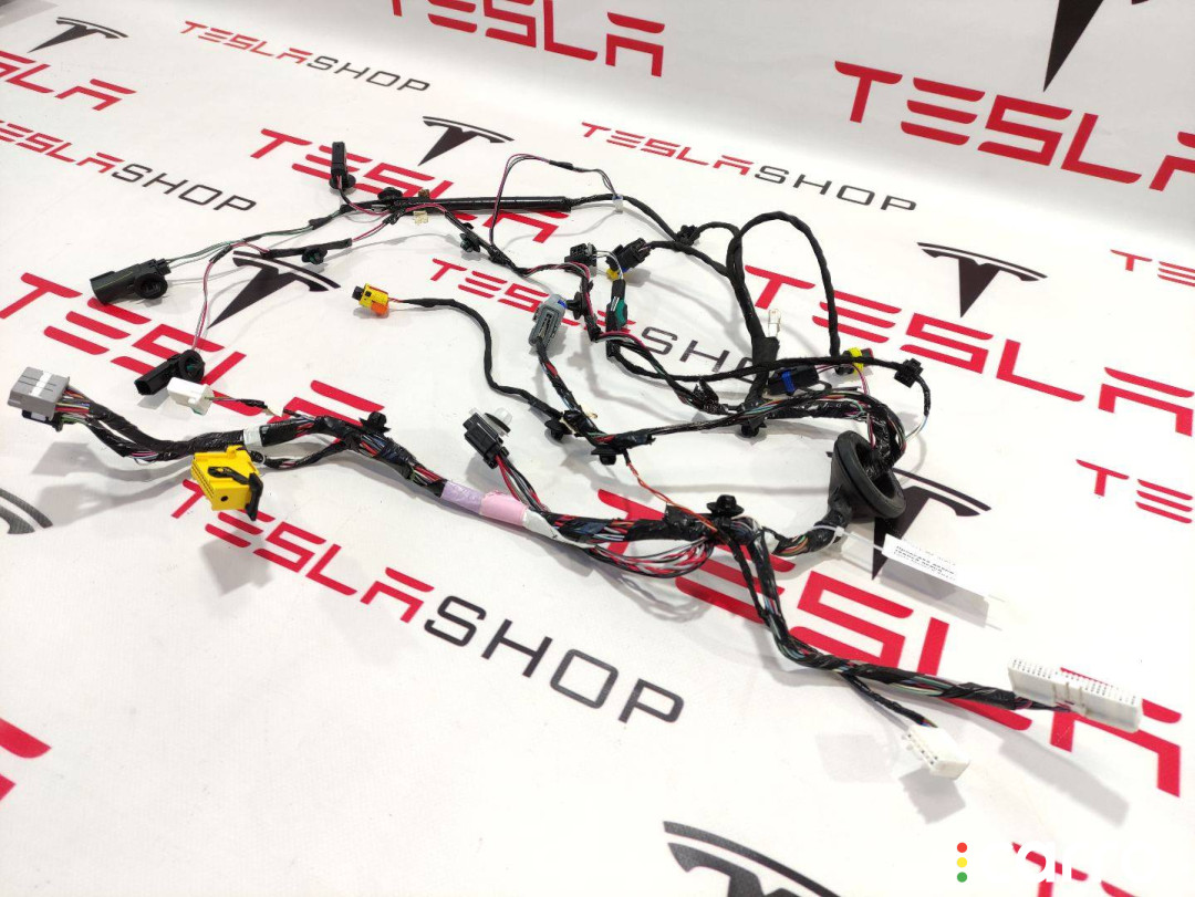 2032441-00-A, 1032441-00-G Электропроводка двери Tesla Model X 2017г. - фото №3