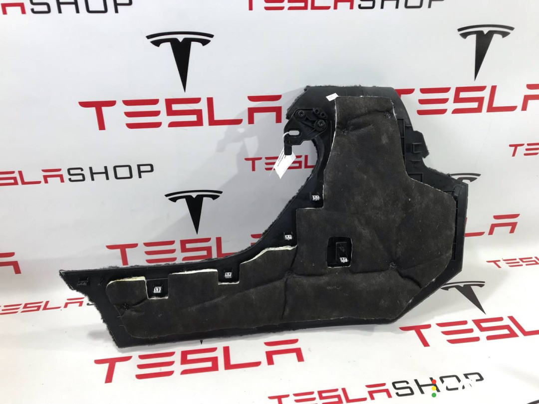 1035934-00-B Накладка центральной консоли Tesla Model X 2017г. - фото №3