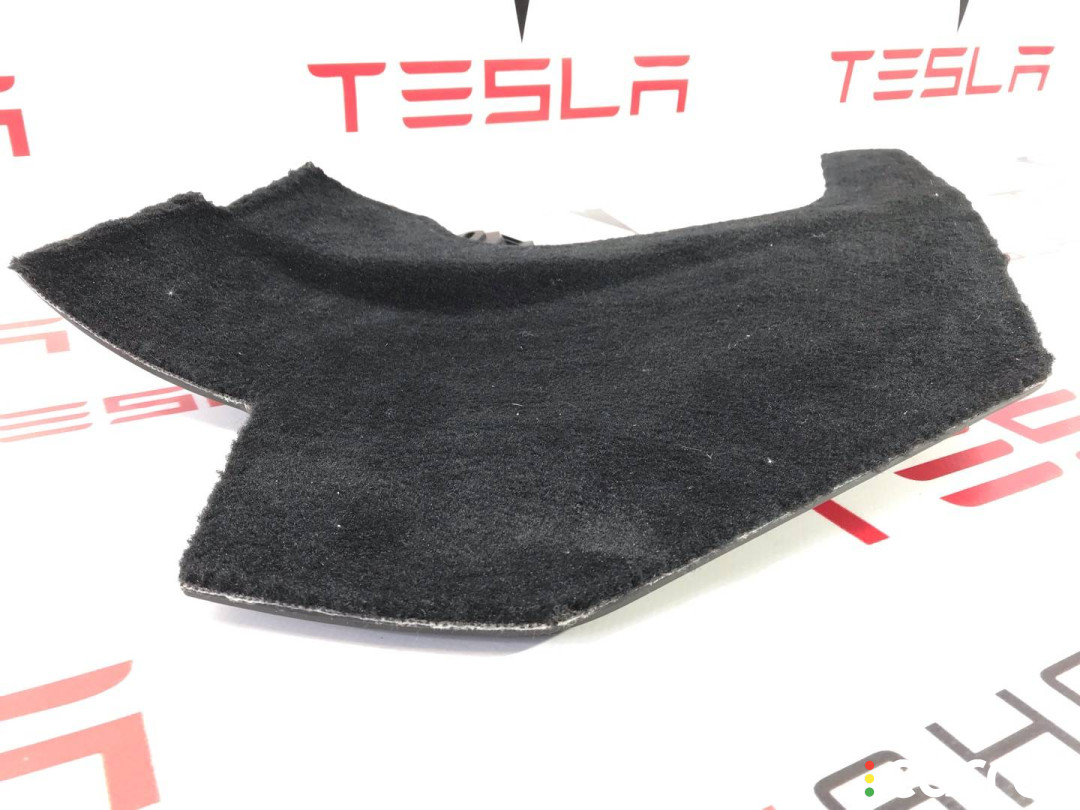 1008247-00-I Накладка центральной консоли Tesla Model S 2017г. - фото №2