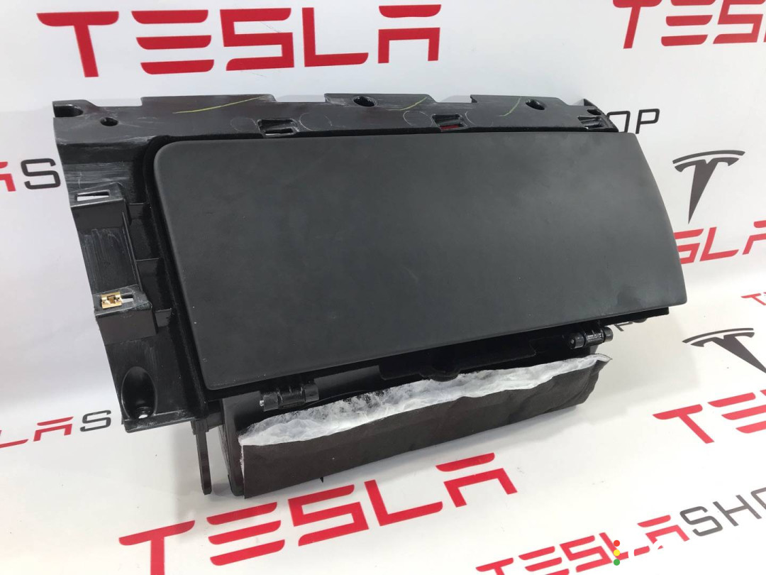 1003327-01-O Бардачок Tesla Model S 2017г. - фото №4