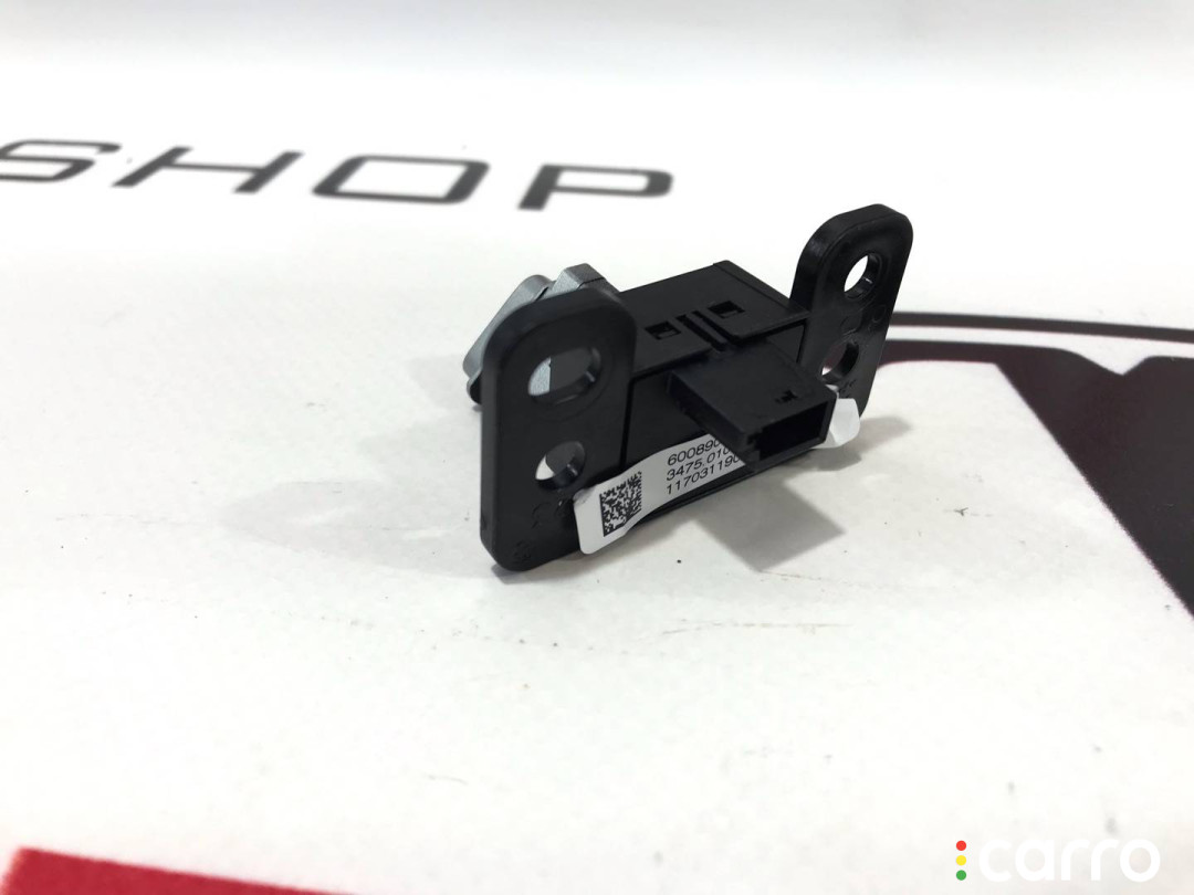 6008905-00-C кнопка аварийной сигнализации Tesla Model S 2017г. - фото №3