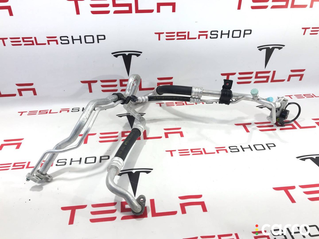 1031670-00-I, 6008481-00-B Трубка кондиционера Tesla Model S 2017г. - фото №1