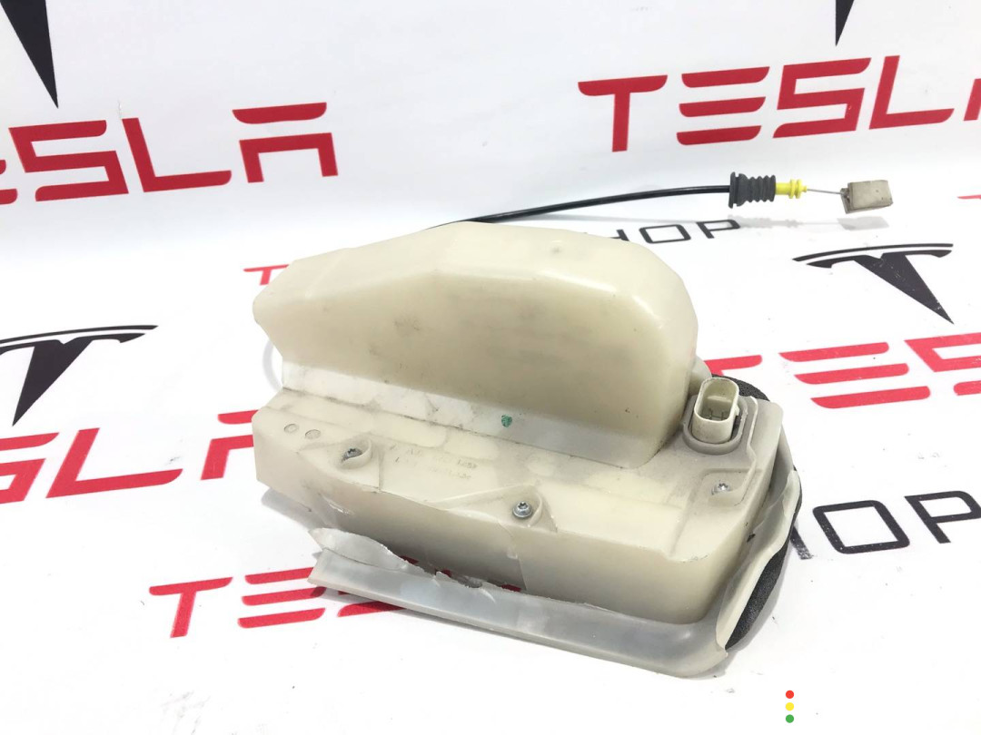 1068970-00-L, 1500674-00-A замок двери задней левой Tesla Model 3 2019г. - фото №4