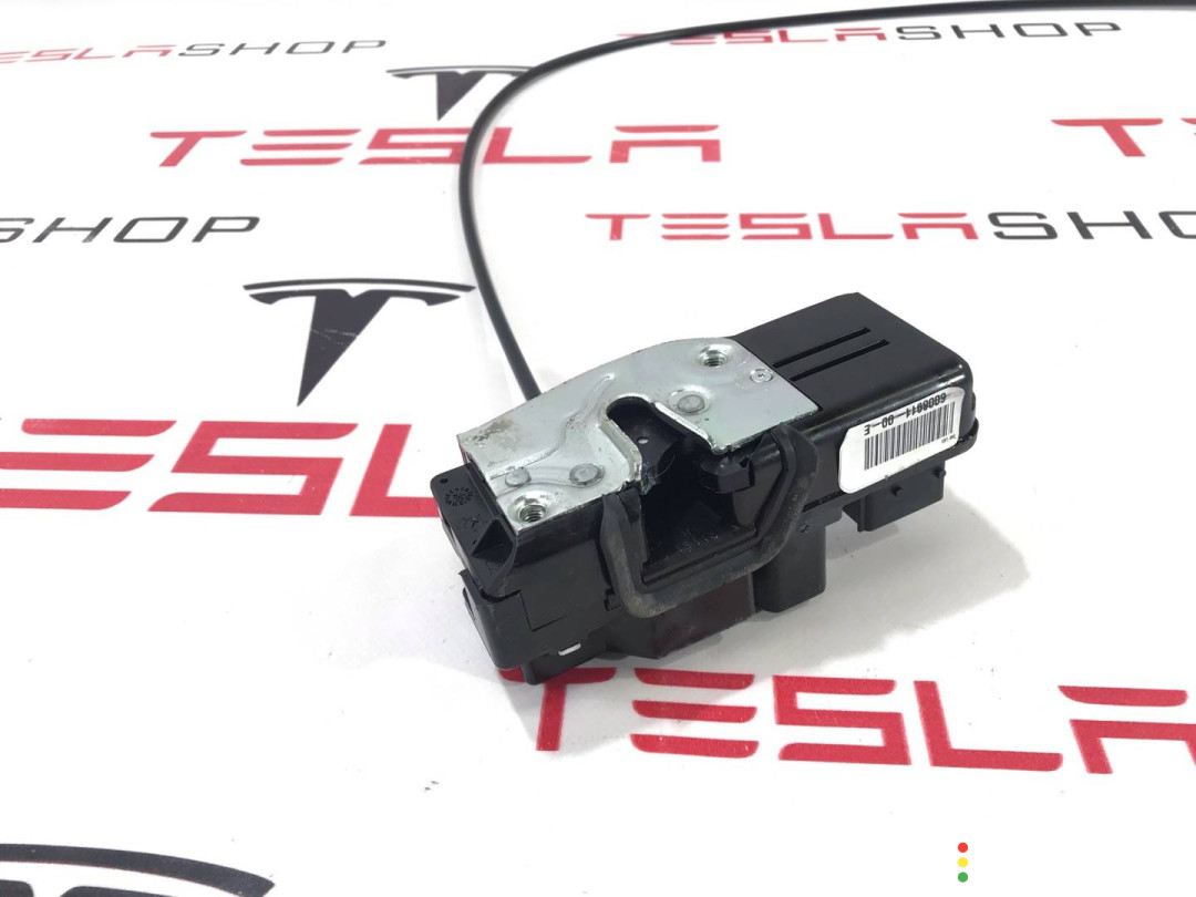 6008911-00-E замок двери задней левой Tesla Model S 2-й рест 2021г. - фото №2