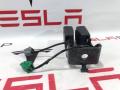1592381-00-C, 1592381-91-C Замок ремня безопасности задний Tesla Model S 2-й рест 2021г. - фото №2