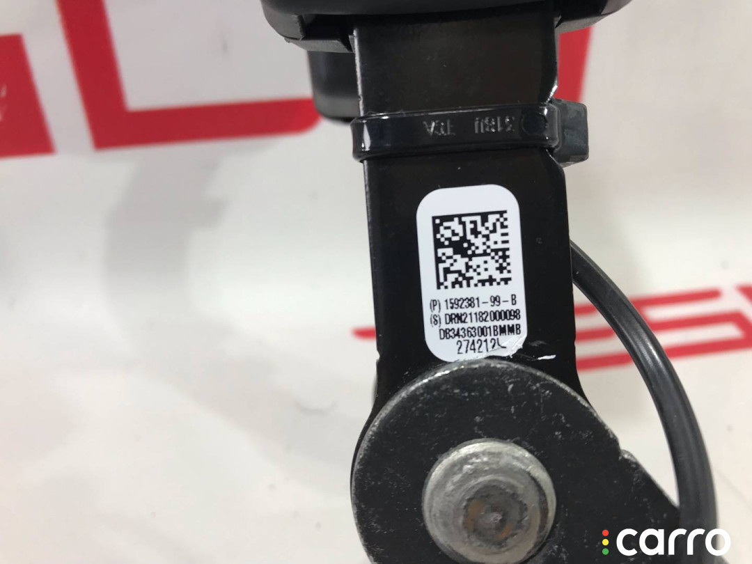 1592381-00-C, 1592381-91-C Замок ремня безопасности задний Tesla Model S 2-й рест 2021г. - фото №4