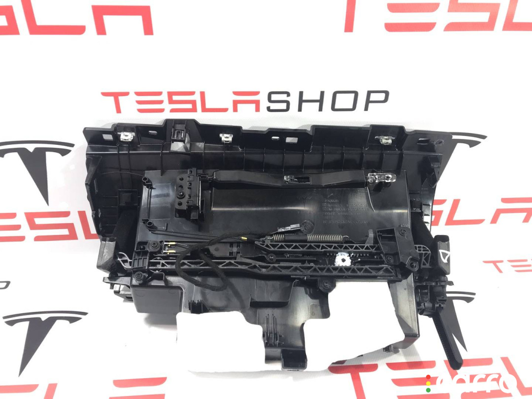 1563041-99-G, 1601945-L1-B Бардачок Tesla Model S 2-й рест 2021г. - фото №6