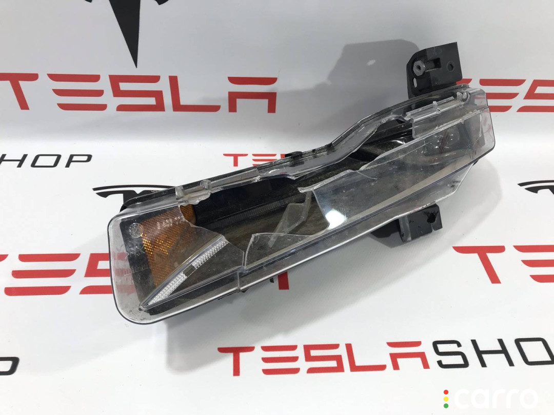 1563710-00-A фара противотуманная левая Tesla Model S 2-й рест 2021г. - фото №1