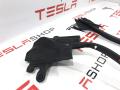 1615099-00-B Уплотнитель передней двери Tesla Model S 2-й рест 2021г. - фото №3