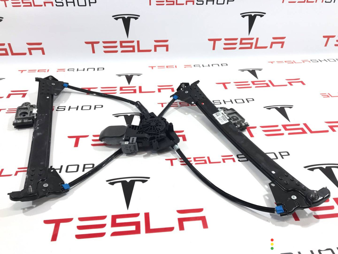 1506037-D3-F стеклоподъемник передний левый Tesla Model S 2-й рест 2021г. - фото №3