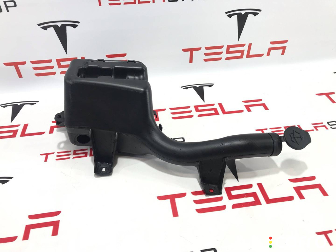 1566397-00-B, 156639900A бачок омывателя Tesla Model S 2-й рест 2021г. - фото №2