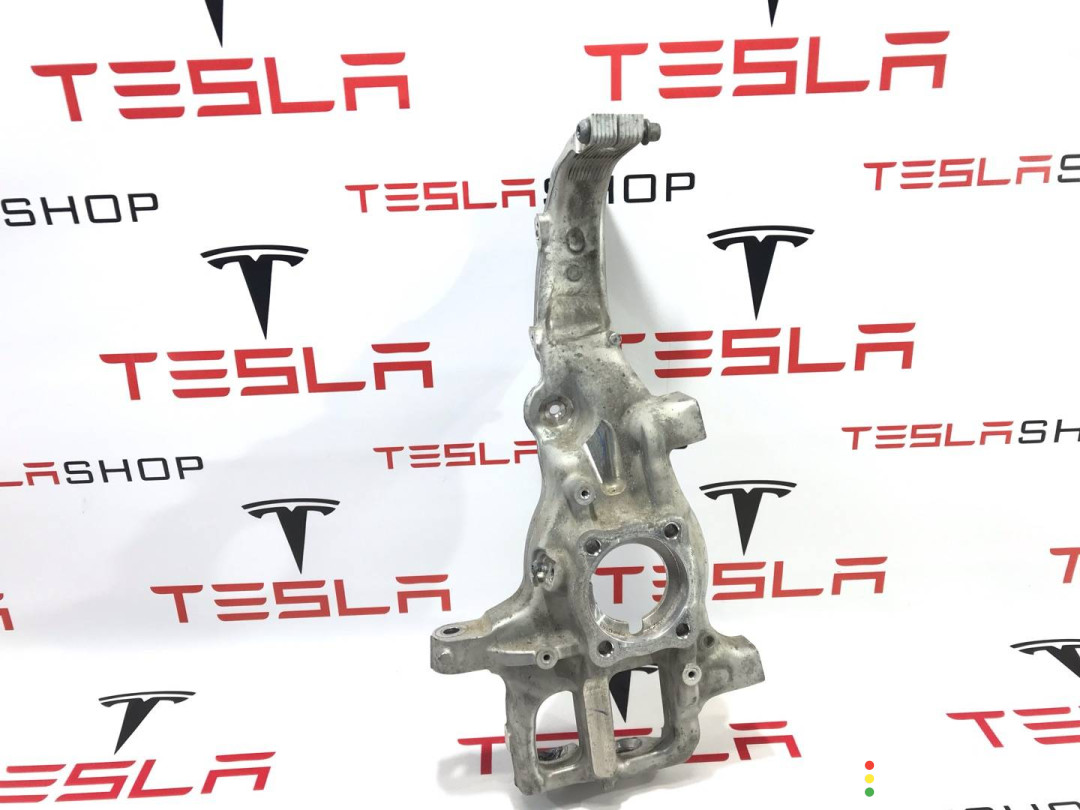 1420311-00-F Кулак поворотный левый Tesla Model S 2-й рест 2021г. - фото №1