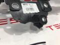 1608181-00-B, 1610659-00-B передняя панель (телевизор) Tesla Model S 2-й рест 2021г. - фото №9