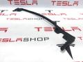 100542200D Уплотнитель задней двери Tesla Model S 2-й рест 2021г. - фото №3