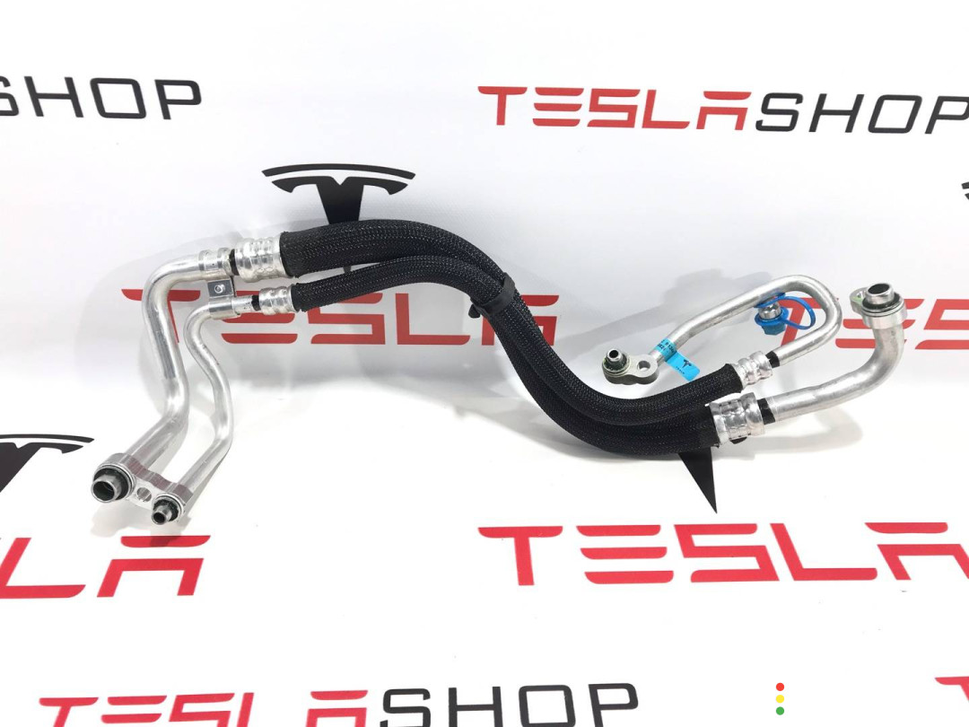 1594005-00-C Трубка кондиционера Tesla Model S 2-й рест 2021г. - фото №3