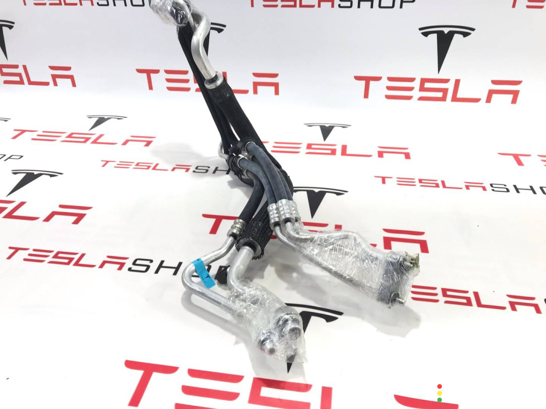 1588298-00-B Трубка кондиционера Tesla Model S 2-й рест 2021г. - фото №2