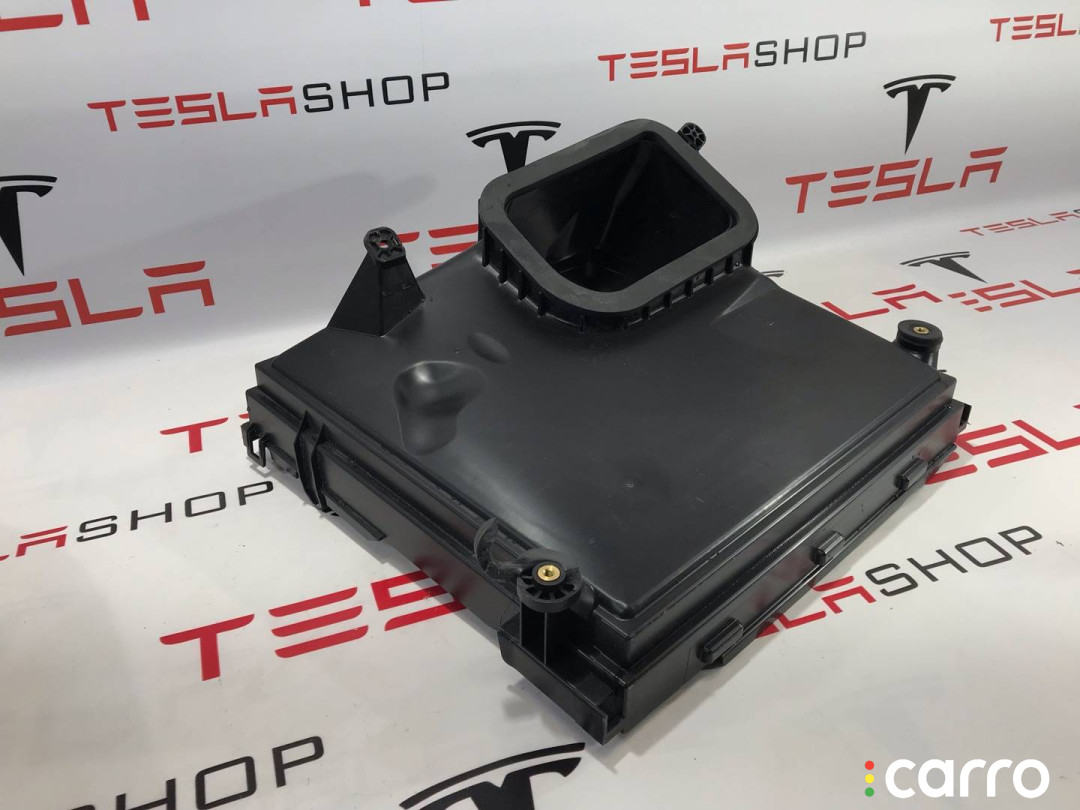 1647254-00-A, 1608307-00-A, 1750575-80-B Корпус воздушного фильтра Tesla Model S 2-й рест 2021г. - фото №3