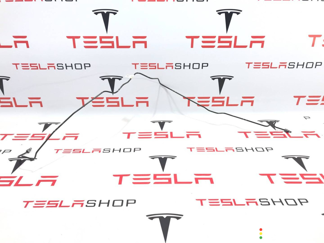 1420714-00-C трубка тормозная Tesla Model S 2-й рест 2021г. - фото №1