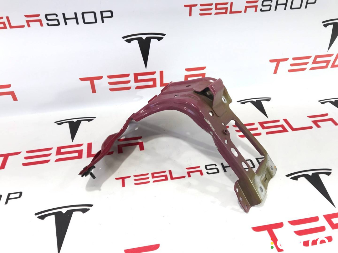 1553708-S0-C, 1614514-00-B, 1614518-00-A Кронштейн крыла переднего Tesla Model S 2-й рест 2021г. - фото №1