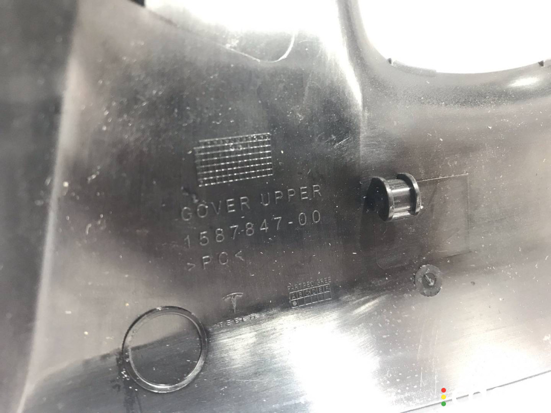 1610731-00-A, 1587847-00-A накладка зеркала внутреннего Tesla Model S 2-й рест 2021г. - фото №5
