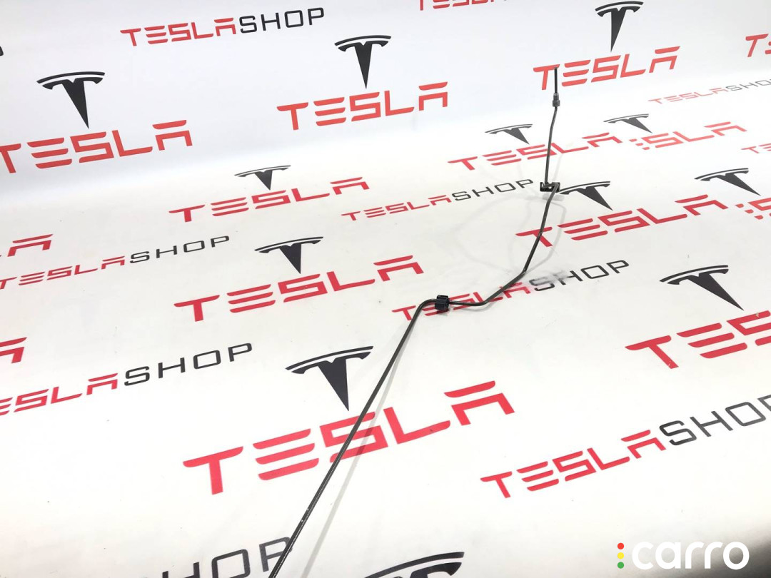 1420642-00-A, 1420716-00-C, 1420718-99-C трубка тормозная Tesla Model S 2-й рест 2021г. - фото №2