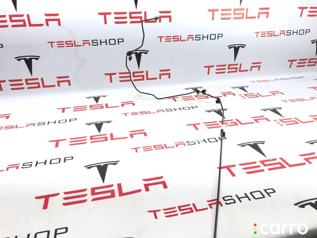 1420642-00-A, 1420716-00-C, 1420718-99-C трубка тормозная Tesla Model S 2-й рест 2021г. - фото №3