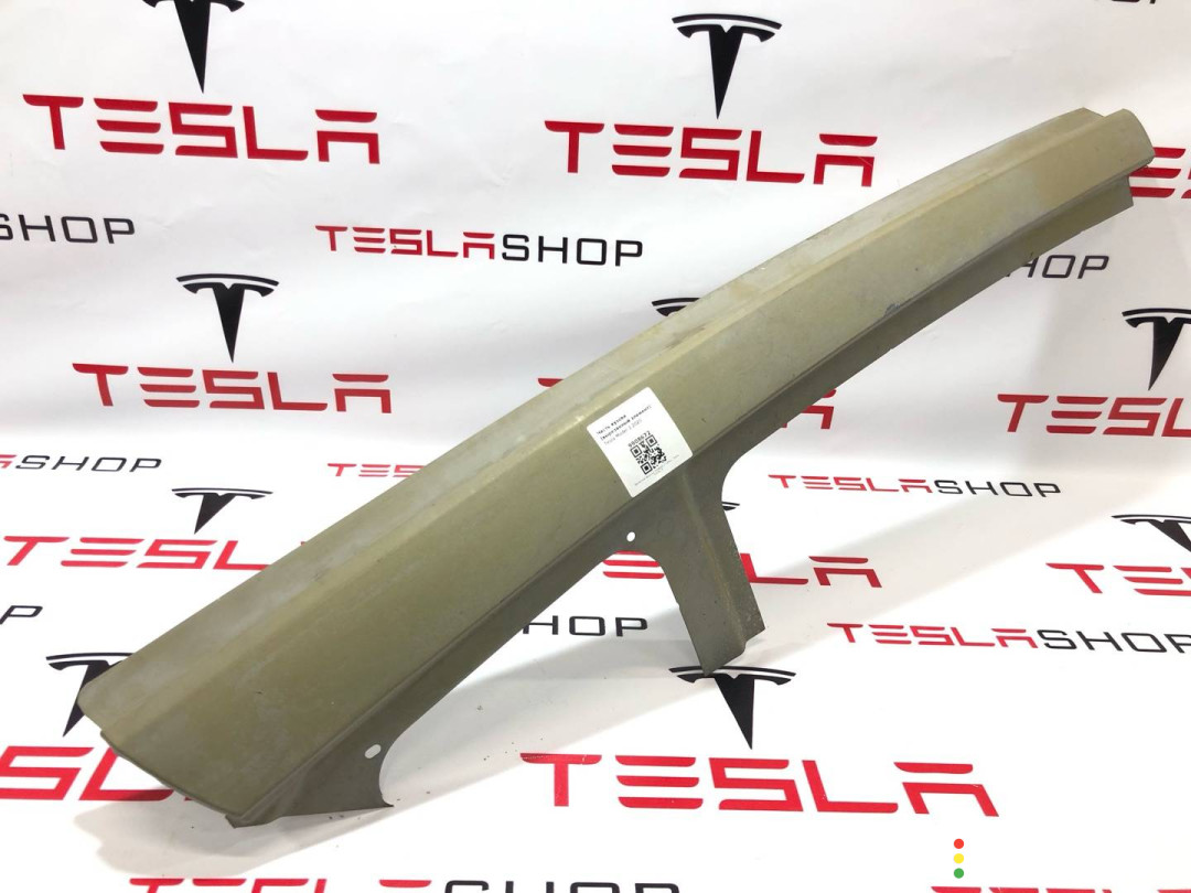 1073736-S0-L, 1073678-S0-A Часть кузова (вырезанный элемент) Tesla Model 3 - фото №1