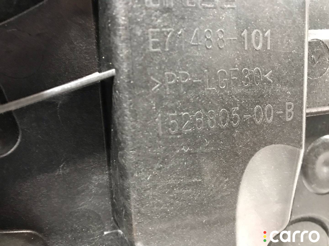 1526805-00-B, 1495509-00-B Накладка двери внутренняя передняя правая Tesla Model Y 2020г. - фото №5