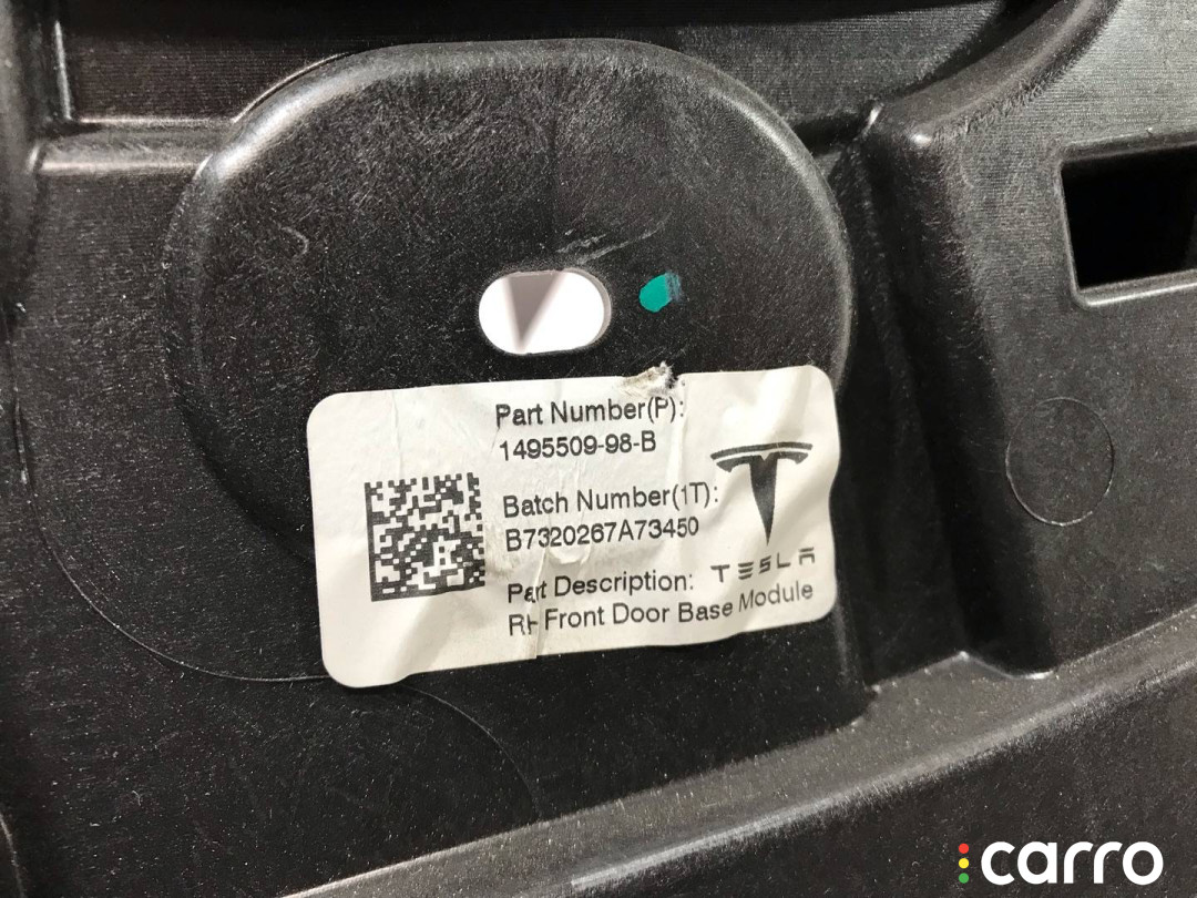 1526805-00-B, 1495509-00-B Накладка двери внутренняя передняя правая Tesla Model Y 2020г. - фото №6