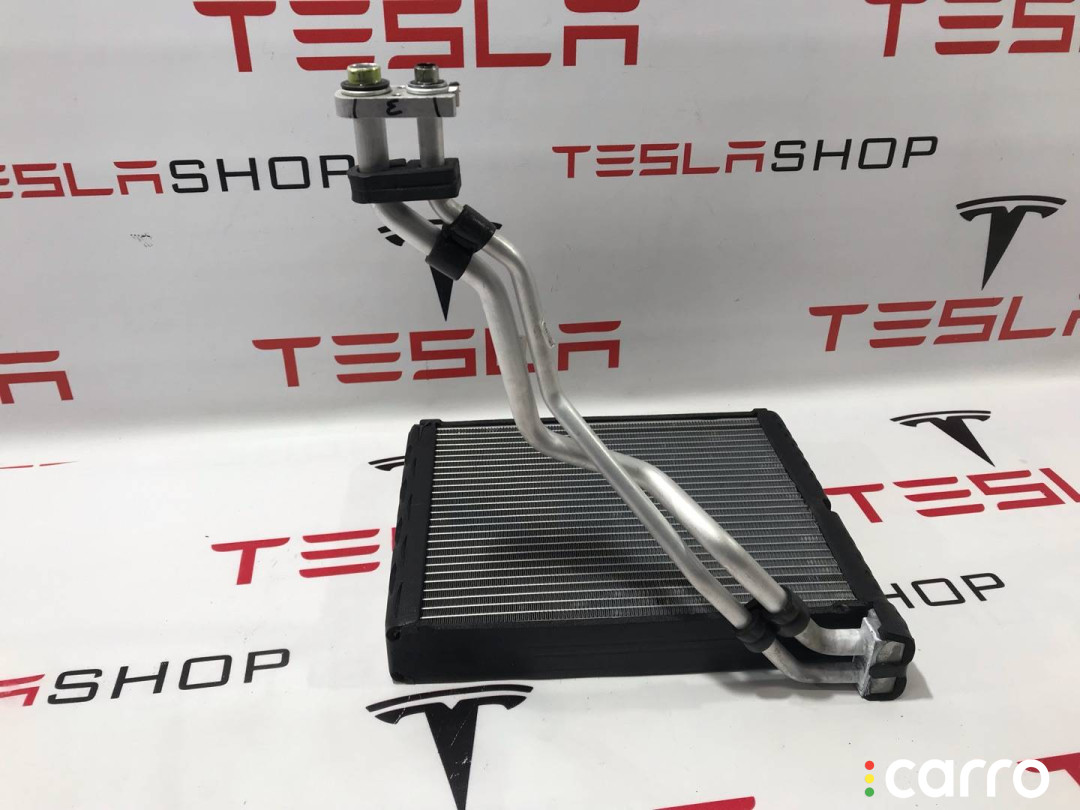 1099999-00-I, T74854B, T86957B радиатор отопителя (печки) Tesla Model 3 2019г. - фото №4
