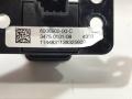 6008905-00-C кнопка аварийной сигнализации Tesla Model S 2015г. - фото №4