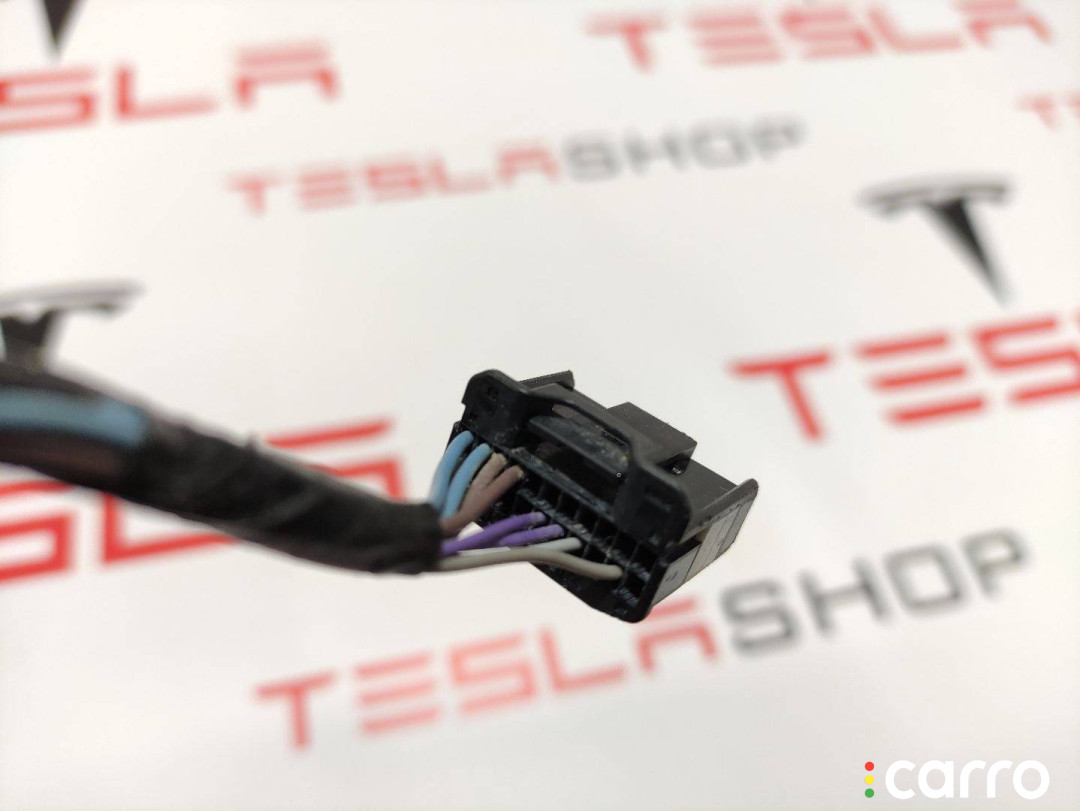 1032442-00-G разъем (фишка) проводки Tesla Model X - фото №2