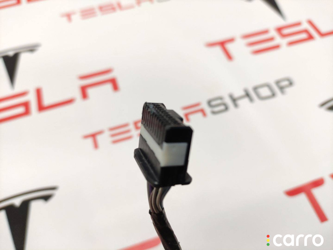 1032442-00-G разъем (фишка) проводки Tesla Model X - фото №3
