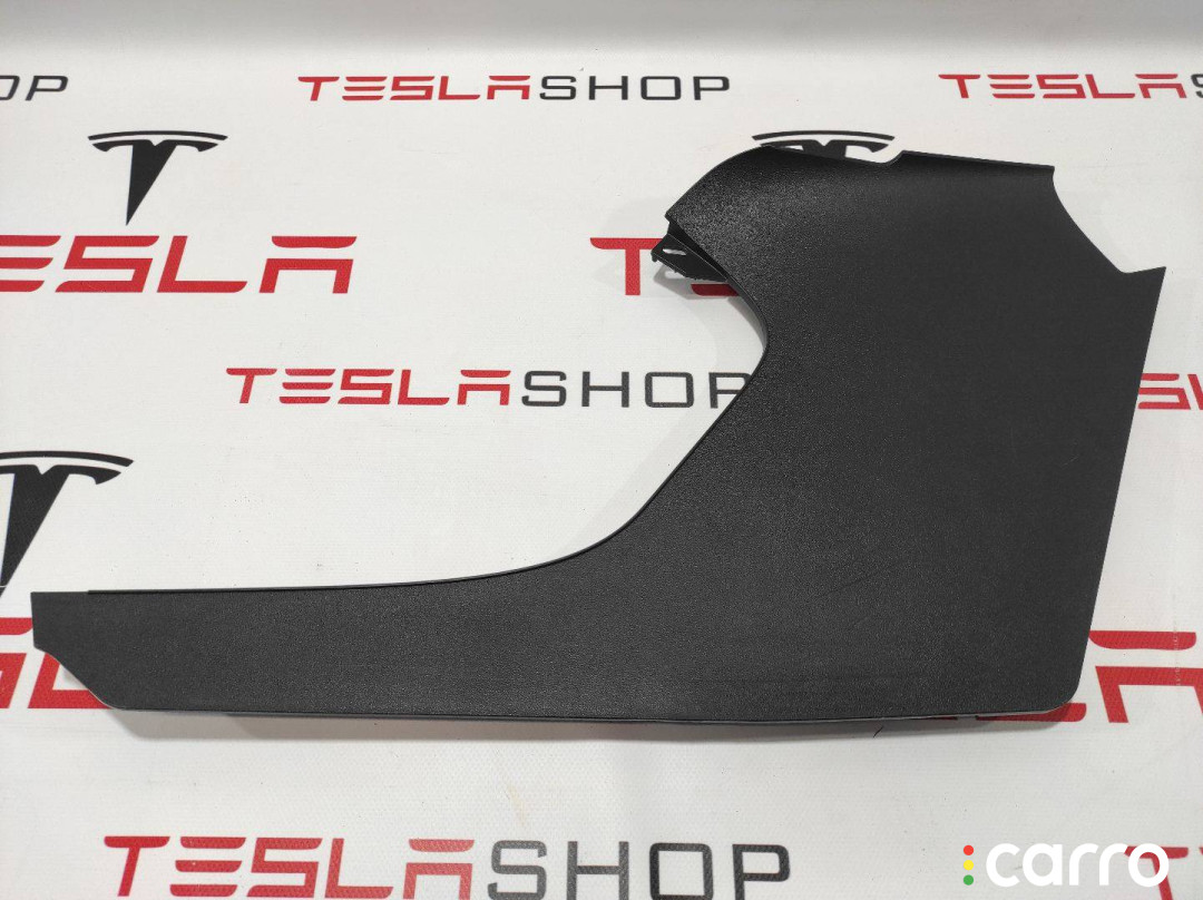 1008244-98-I, 1002387-00-F Накладка центральной консоли Tesla Model S 2015г. - фото №1