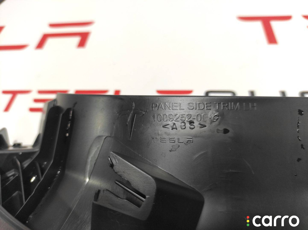 1009234-00-I, 1009252-00-G Накладка крышки багажника Tesla Model S 2017г. - фото №3