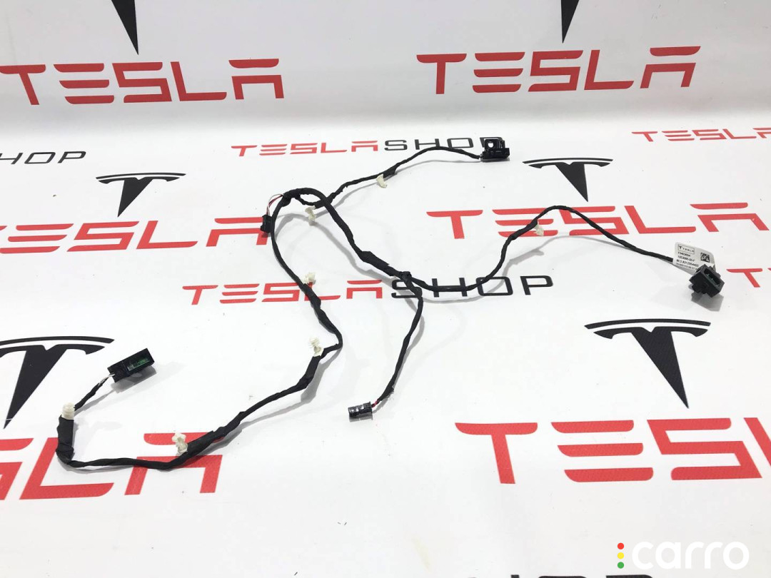 1053086-00-D Электропроводка двери Tesla Model X 2016г. - фото №1