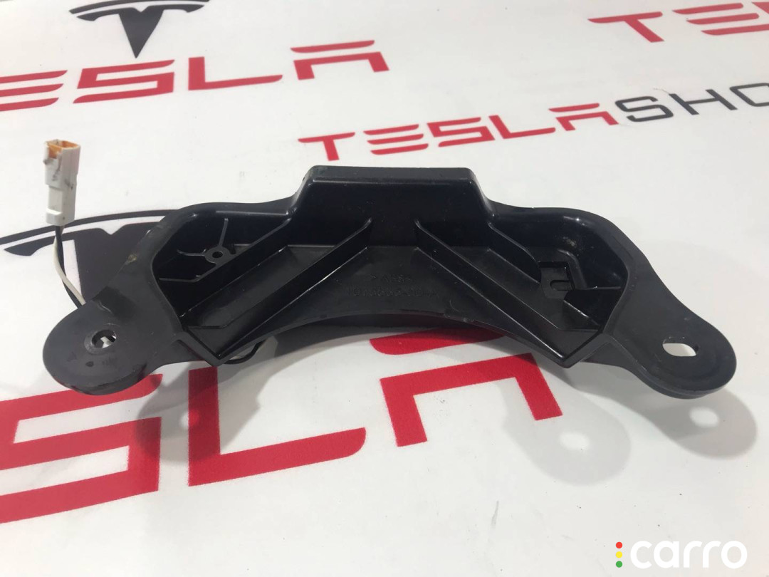 1015865-00-A, 1014951-00-A, X-12069-001R1 Антенна системы комфортного доступа Tesla Model S 2015г. - фото №3