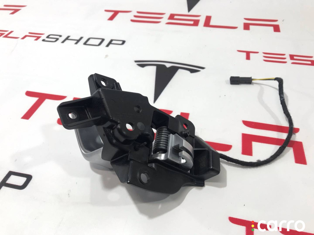 1008435-00-E, 6007505-00-F ручка внутренняя двери задней левой Tesla Model S 2015г. - фото №4