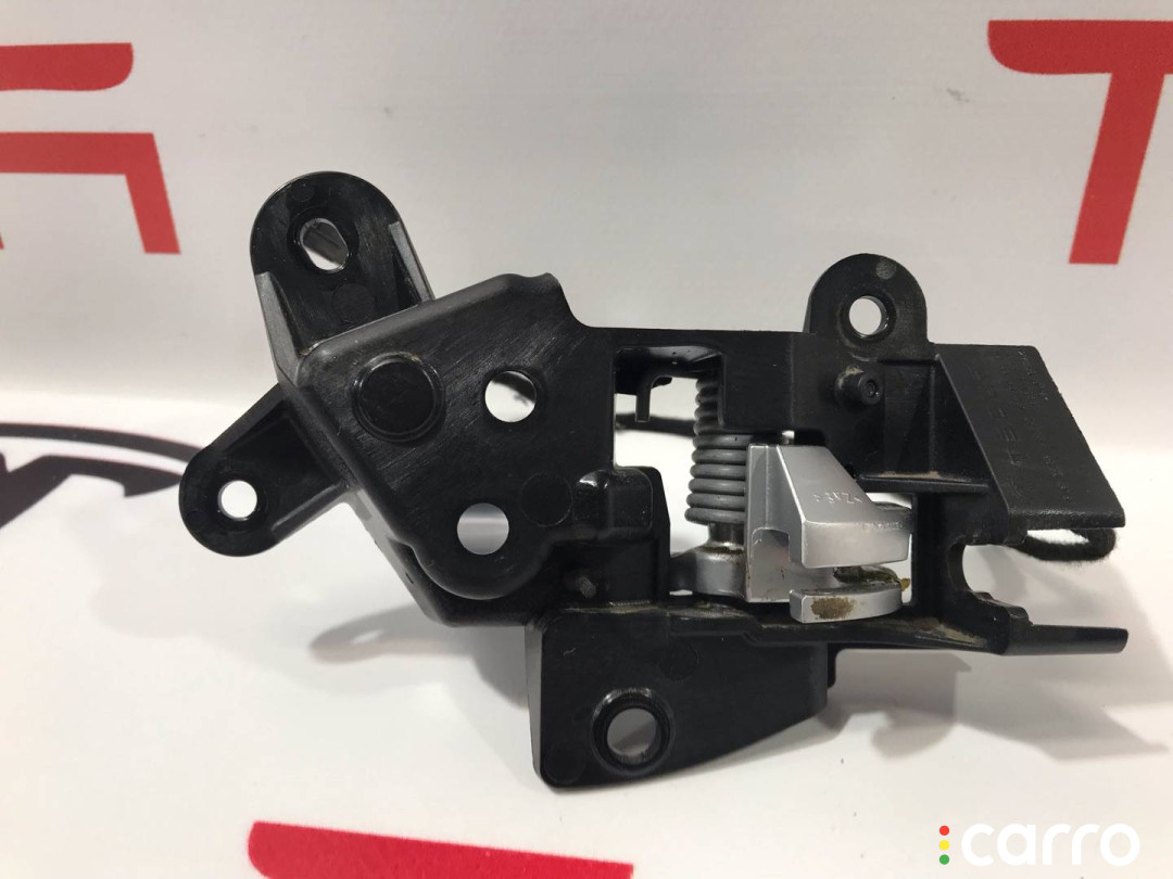 1008436-00-E, 1002973-00-G ручка внутренняя двери передней левой Tesla Model S 2015г. - фото №4
