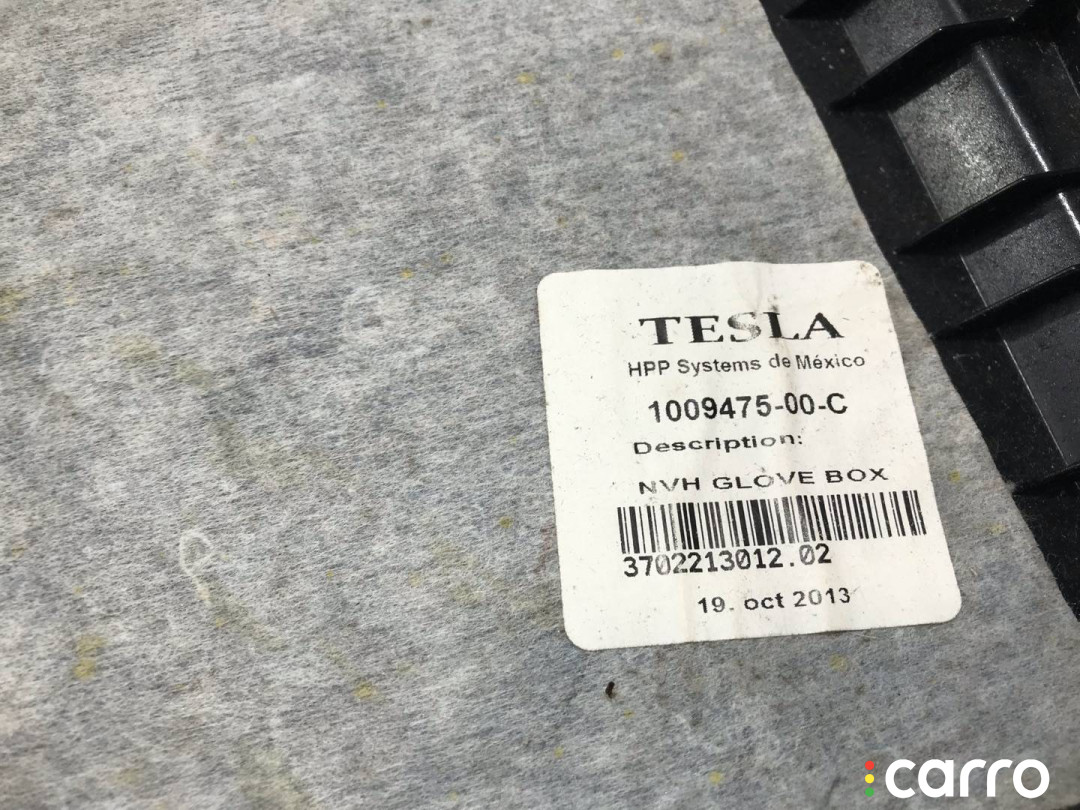 1009475-00-C, 1002299-00-B, 1003327-08-L, 1035104-00-B Бардачок Tesla Model S 2013г. - фото №9