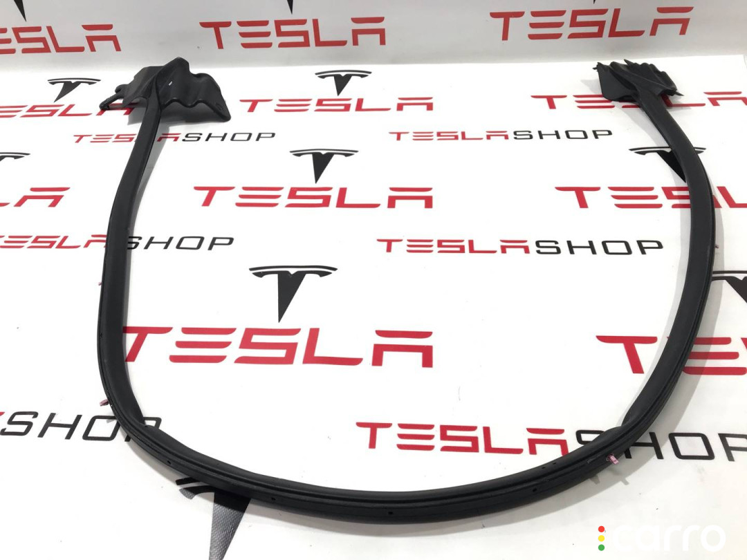600959300D Уплотнитель передней двери Tesla Model S 2013г. - фото №1