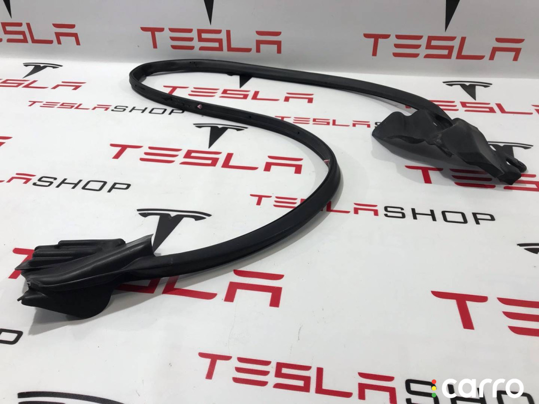 600959300D Уплотнитель передней двери Tesla Model S 2013г. - фото №3