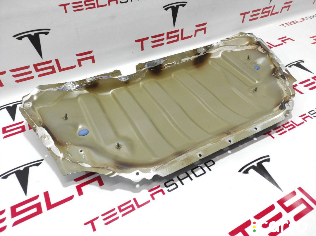 1099613-S0-A Часть кузова (вырезанный элемент) Tesla Model 3 2020г. - фото №2