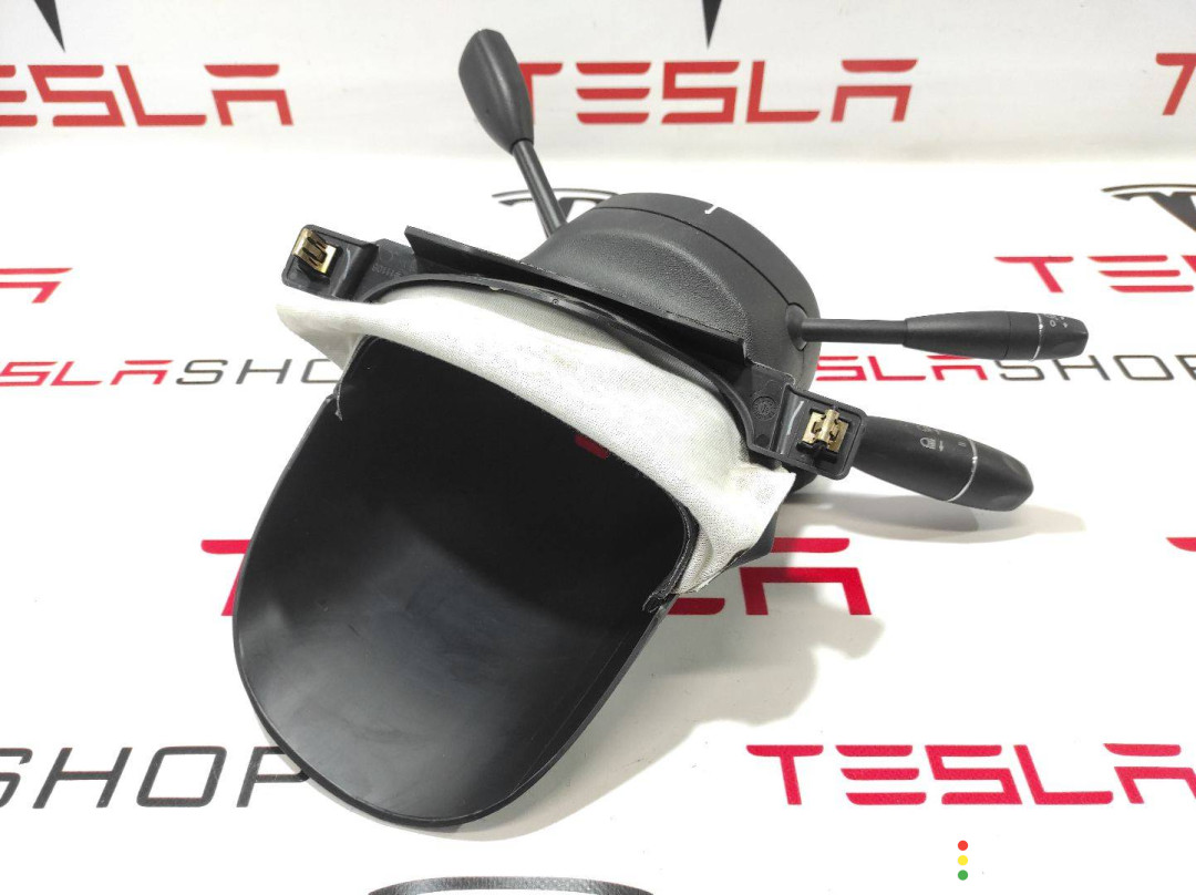 1008471-00-A, 1042701-00-A, 1008303-00-D переключатель подрулевой (стрекоза) Tesla Model S 2013г. - фото №3