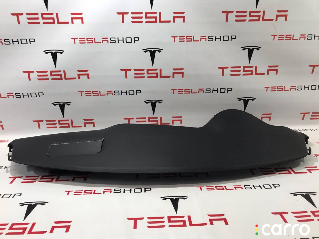 1004397-05-F панель передняя салона (торпедо) Tesla Model S 2013г. - фото №1