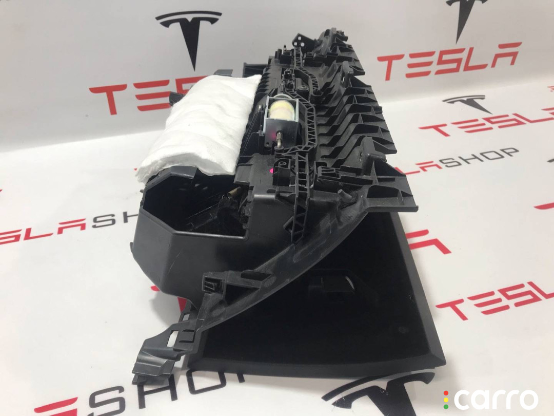 1083340-00-O Бардачок Tesla Model 3 2018г. - фото №4