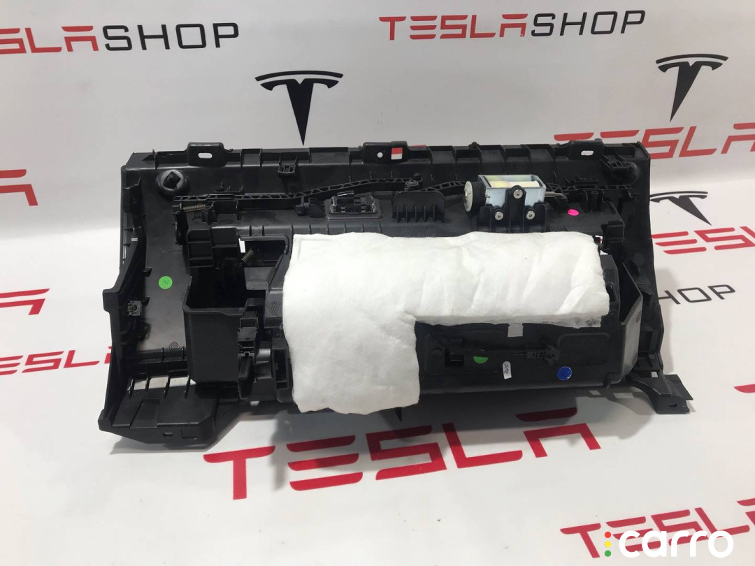 1083340-00-O Бардачок Tesla Model 3 2018г. - фото №5